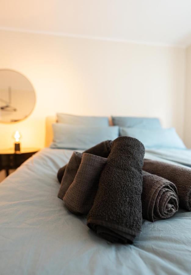 -Zentrale Wohnung-Balkon-Desingerkueche- 比勒费尔德 外观 照片